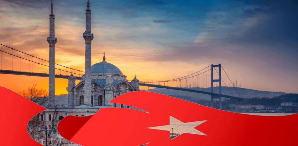 TOUR DELLA TURCHIA - 8 GIORNI / 7 NOTTI
Ogni Domenica dal 03/11/2024 al 23/03/2025 - da 780 Euro 
Fare un viaggio in Turchia è un’esperienza indimenticabile, per il patrimonio storico, per i suoi abitanti molto ospitali e calorosi, la cucina è ottima e le città sono ricche di magnifici palazzi. Un fascino unico e magico avvolge la Turchia, un paese dai mille volti, una terra che unisce memorie storiche, archeologiche di grande interesse e bellezze naturali uniche collocata in una straordinaria posizione, a cavallo fra Europa e Asia, tra Occidente e Oriente.