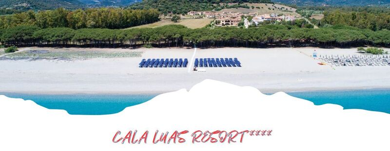 CALA LUAS RESORT ****
pensione completa - bevande incluse – con nave da 436 Euro 
Posizionato sul mare, si trova a 4 km da Cardedu e a 17 Km da Tortolì. A far da cornice si trovano spiagge bianche incontaminate, cale tra le più belle e leggendarie “a portata” di barca, e alle spalle un entroterra di tipica macchia mediterranea selvaggia di rara bellezza. Meta ideale per chi vuole
rilassarsi e scoprire la vera Sardegna, il complesso si trova nel cuore dell’Ogliastra, immerso in un ampio parco direttamente sul mare e si affaccia su una delle più belle spiagge della Sardegna.