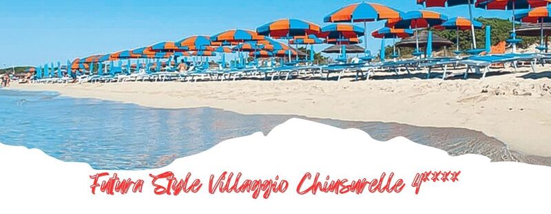 FUTURA STYLE CHIUSURELLE 4****
 da 420 Euro 
In località Torre Lapillo, marina di Porto Cesareo, il Futura Style Chiusurelle si compone di un corpo centrale con ricevimento e parte delle unità abitative, di oltre 200 villette a due piani disposte a schiera e di una zona servizi e sportiva. Immerso nel fascino selvaggio della macchia mediterranea, in un ambiente nel quale la natura è ancora padrona, rappresenta la testimonianza del perfetto equilibrio tra i comfort di una moderna struttura turistica e il paesaggio incontaminato e ricco d’incanto tipico del Salento.